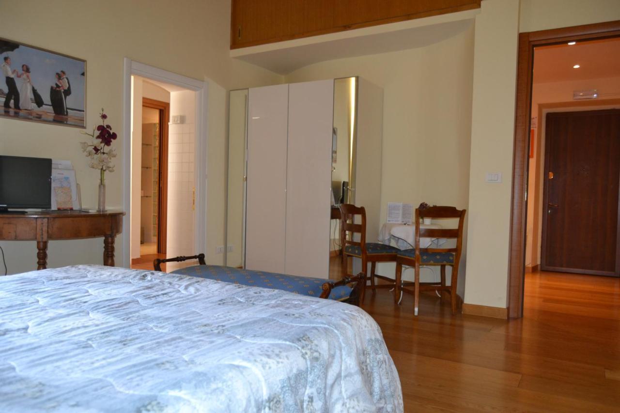 I Prati Di Roma Suites Kültér fotó